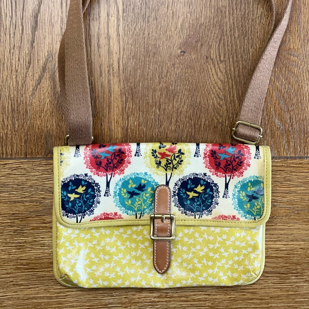Fossil purse